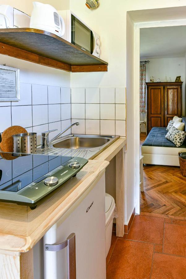 Halhaza Vendeghaz Apartment Sirok Екстериор снимка